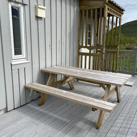 Holiday home Spacious Oceanfront House In The Heart Of Lofoten Lyngedal