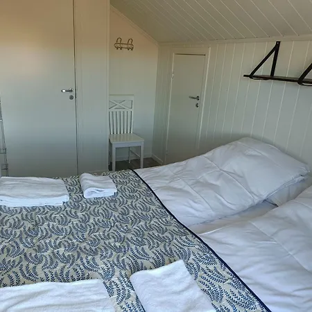 Holiday home Spacious Oceanfront House In The Heart Of Lofoten Lyngedal