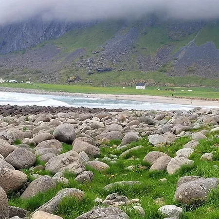 Spacious Oceanfront House In The Heart Of Lofoten Dom wakacyjny Lyngedal
