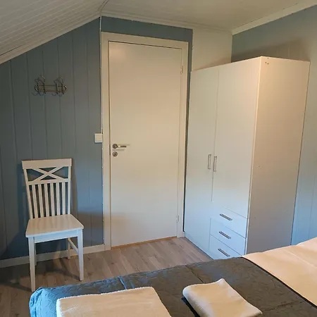 Spacious Oceanfront House In The Heart Of Lofoten Holiday home