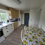 Nyaraló Spacious Oceanfront House In The Heart Of Lofoten
