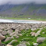 Spacious Oceanfront House In The Heart Of Lofoten Nyaraló Lyngedal